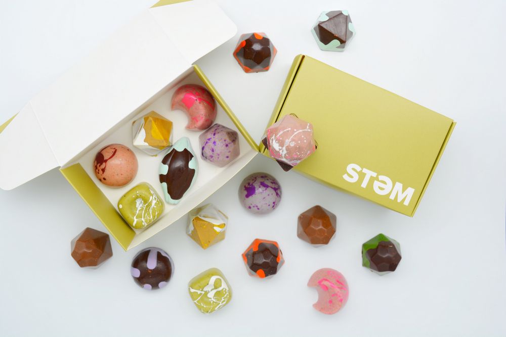 stem-assorted-chocolate-box-1